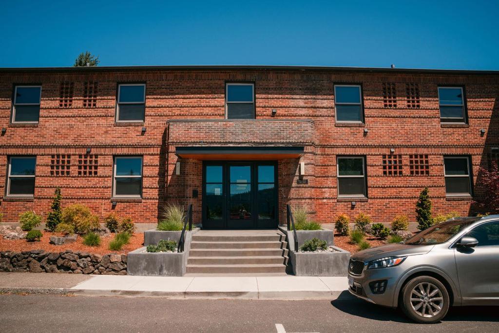 Inn Of The White Salmon Exterior photo